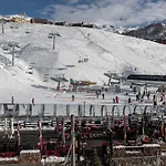 Apartamento Hellochalet - The View - To Door With Matterhorn View *