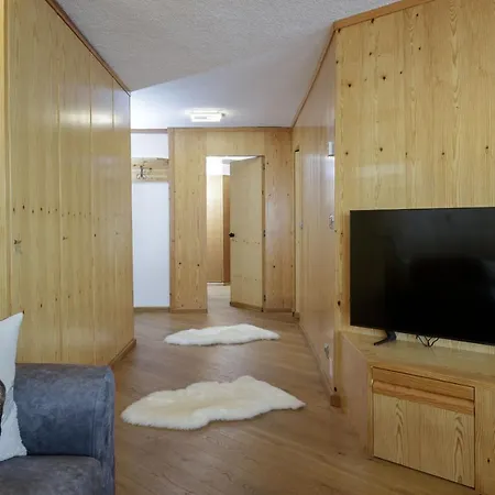 Lejlighed Hellochalet - The View - To Door With Matterhorn View *